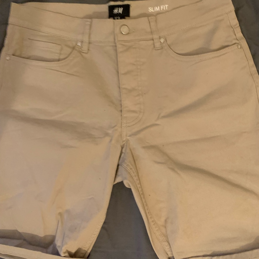 H&M slim fit shorts
